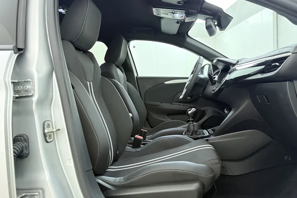Opel Corsa (2025) — foto 16 van 18