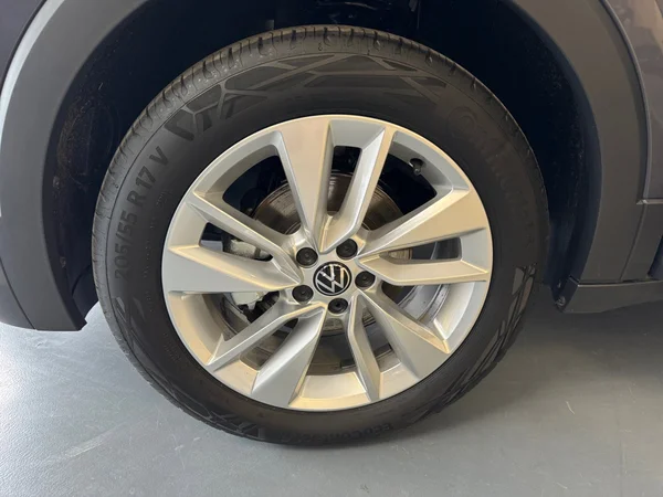 VOLKSWAGEN T-Cross (2025) — foto 17 van 22