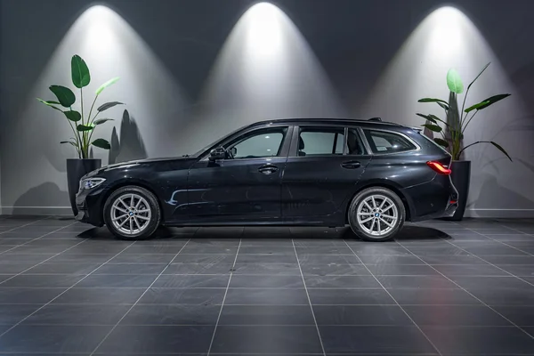 BMW 3 Reeks (2021) — foto 31 van 36