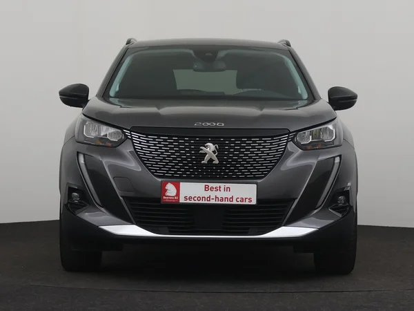 PEUGEOT 2008 (2022) — foto 25 van 27