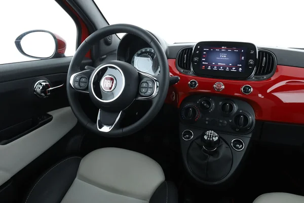 Fiat 500 (2022) — foto 4 van 16
