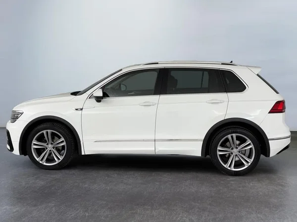 VOLKSWAGEN Tiguan Dsl (2019) — foto 22 van 26