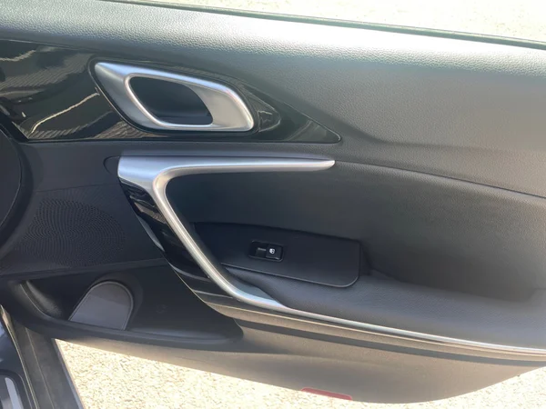 KIA XCeed (2024) — foto 7 van 21