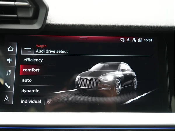 AUDI A3 Sportback PHEV (2024) — foto 20 van 30