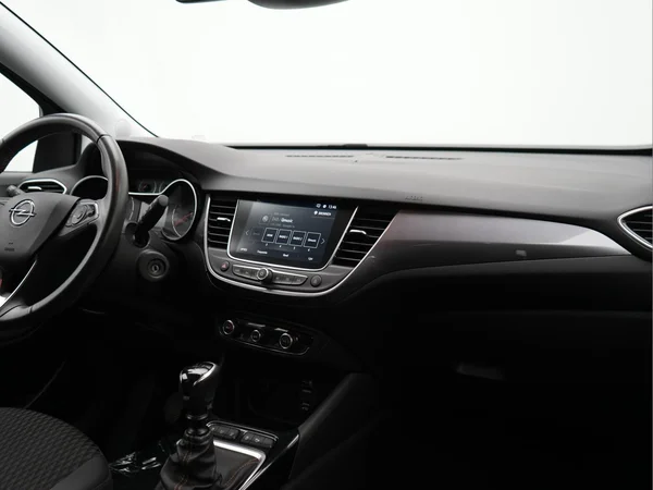 OPEL Crossland (2019) — foto 7 van 24