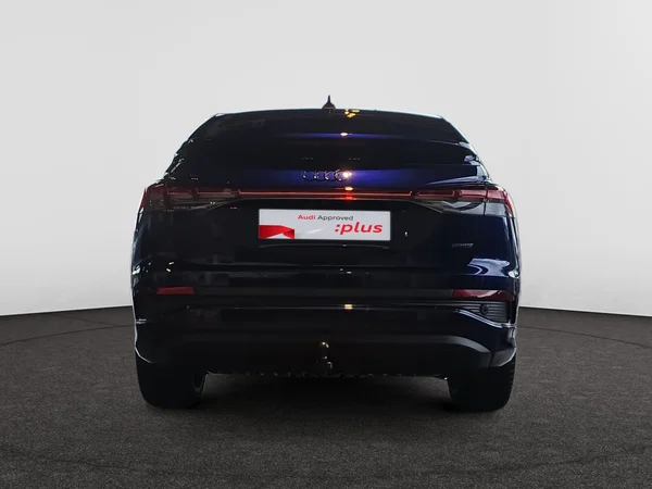 AUDI Q4 Sportback e-tron (2024) — foto 15 van 21