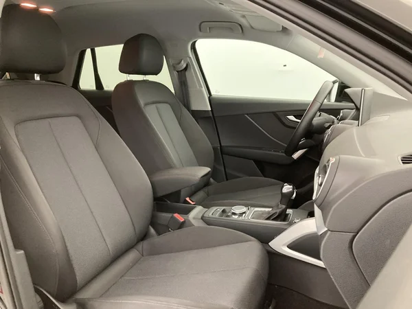 AUDI Q2 (2022) — foto 9 van 36