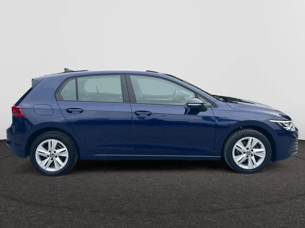 VOLKSWAGEN Golf VIII (2020) — foto 9 van 18