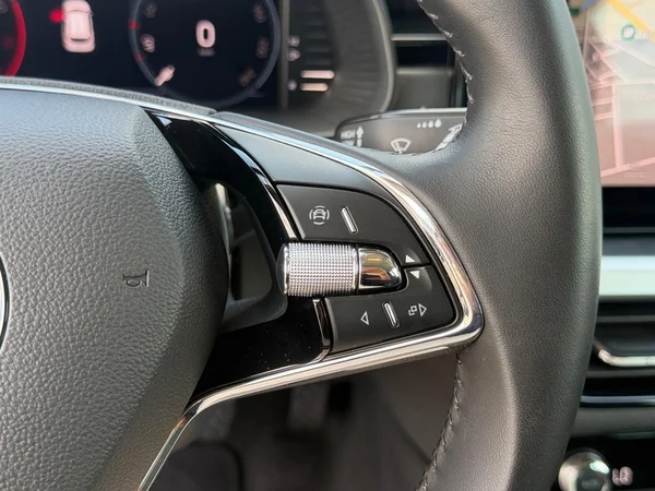 SKODA Kamiq (2023) — foto 5 van 22