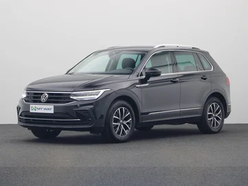 VOLKSWAGEN Tiguan (2023)