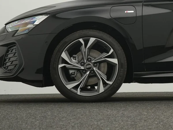 AUDI A3 Sportback PHEV (2026) — foto 5 van 10