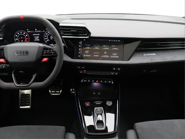 AUDI RS3 Sedan (2026) — foto 10 van 15