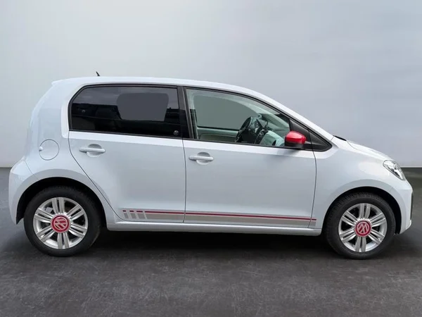 VOLKSWAGEN Up! (2017) — foto 26 van 27