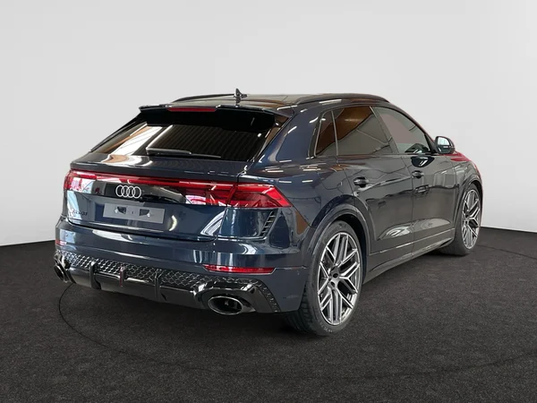AUDI RS Q8 SUV (2025) — foto 2 van 22