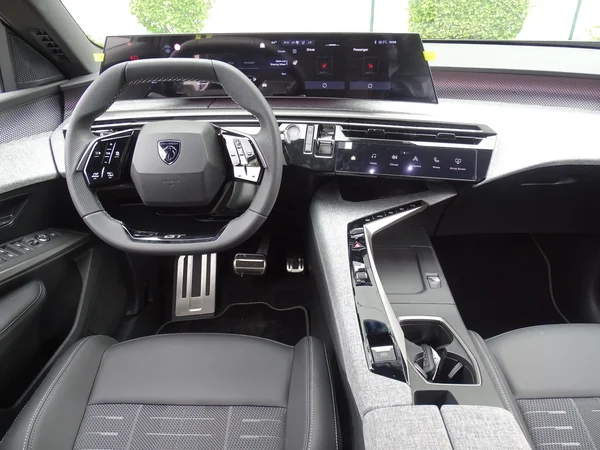 Peugeot 5008 (2026) — foto 9 van 33