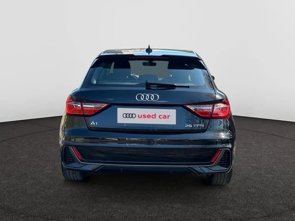 AUDI A1 Sportback (2023) — foto 12 van 14