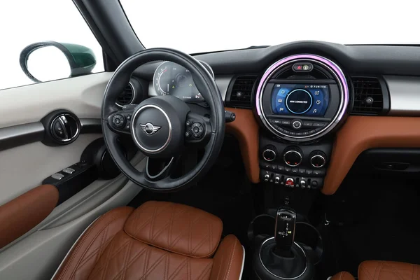 MINI Cabrio (2021) — foto 4 van 16