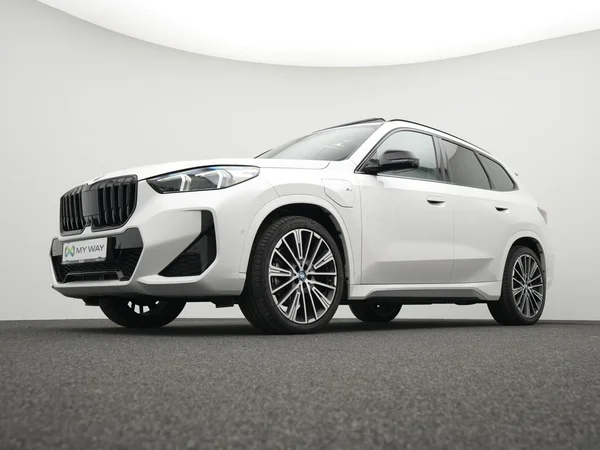 BMW X1 PHEV (U11) (2023) — foto 23 van 54