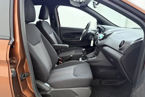 Ford Ka+ Active (2019) — foto 16 van 18