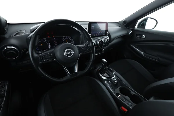 Nissan Juke (2024) — foto 2 van 16