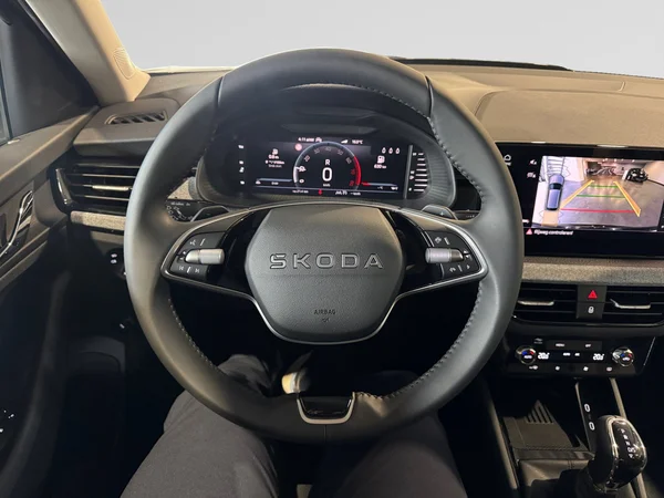 SKODA Kamiq (2026) — foto 6 van 24