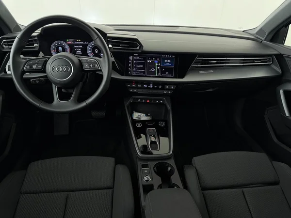 AUDI A3 Sportback (2025) — foto 13 van 18