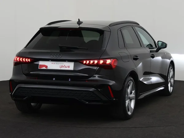 AUDI A3 Sportback (2025) — foto 12 van 19