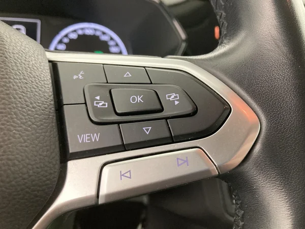 VOLKSWAGEN T-Cross (2020) — foto 4 van 35