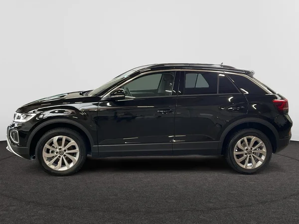 VOLKSWAGEN T-Roc (2025) — foto 12 van 22