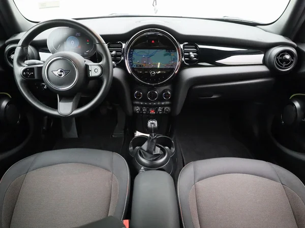 MINI 5-deurs (2022) — foto 29 van 34