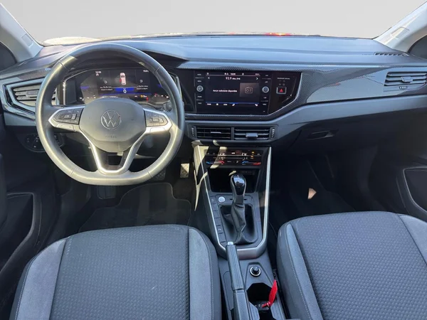 VOLKSWAGEN Taigo (2025) — foto 2 van 24