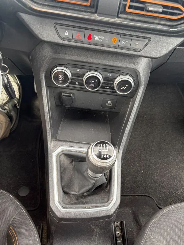 Dacia Sandero Stepway (2021) — foto 10 van 20
