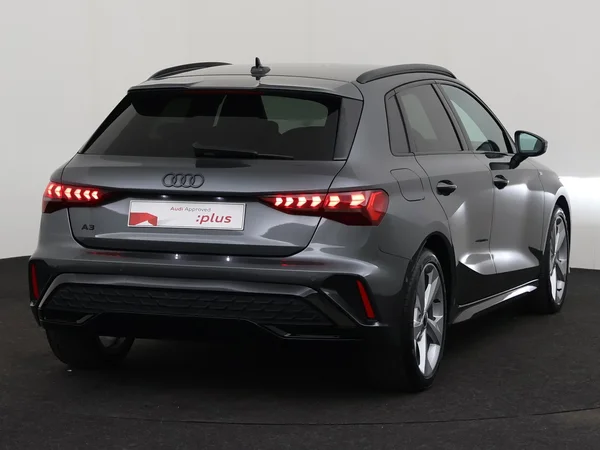 AUDI A3 Sportback (2025) — foto 11 van 18