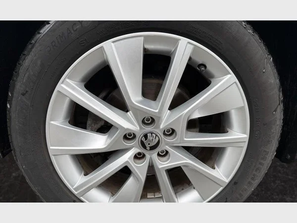 Skoda Kamiq (2023) — foto 11 van 29