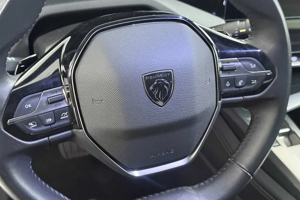 Peugeot 308 (2022) — foto 13 van 29