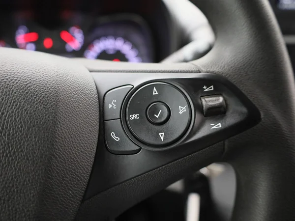 Opel Combo Life (2022) — foto 15 van 34