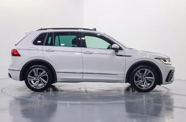 Volkswagen Tiguan (2022) — foto 44 van 47
