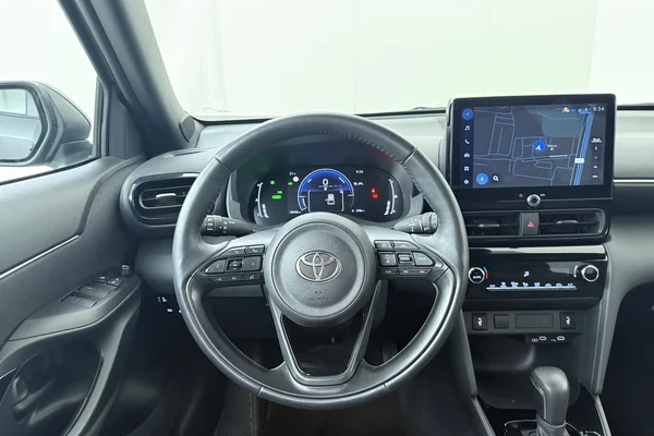 Toyota Yaris Cross Hybrid (HEV) (2025) — foto 2 van 18