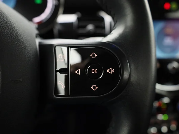 MINI Cooper (2023) — foto 7 van 40