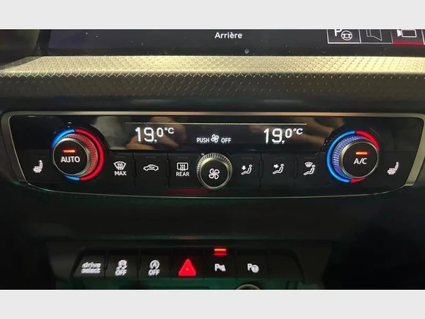 Audi A1 Sportback (2024) — foto 16 van 29