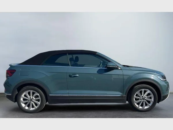 Volkswagen T-Roc Cabriolet (2025) — foto 26 van 29