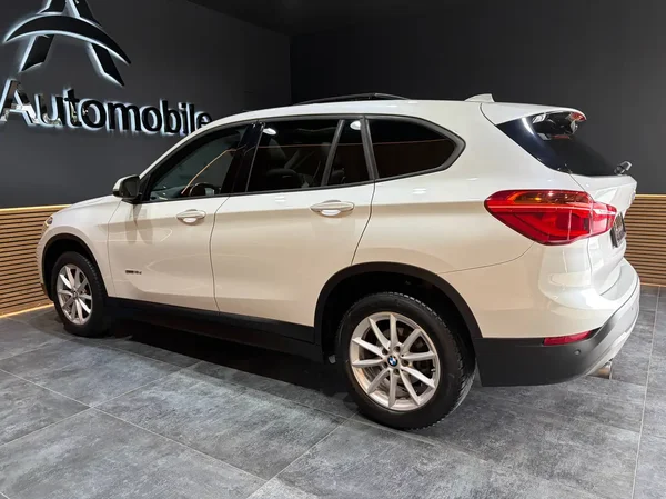 Bmw X1 (2016) — foto 17 van 25
