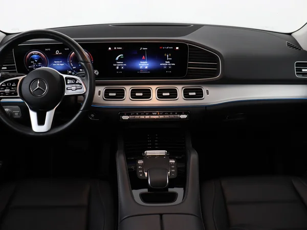 MERCEDES GLE 350 (2021) — foto 35 van 35