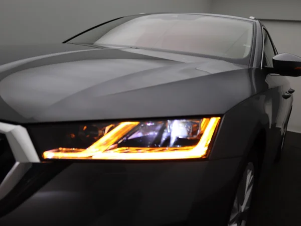SKODA Octavia Combi (2024) — foto 31 van 32