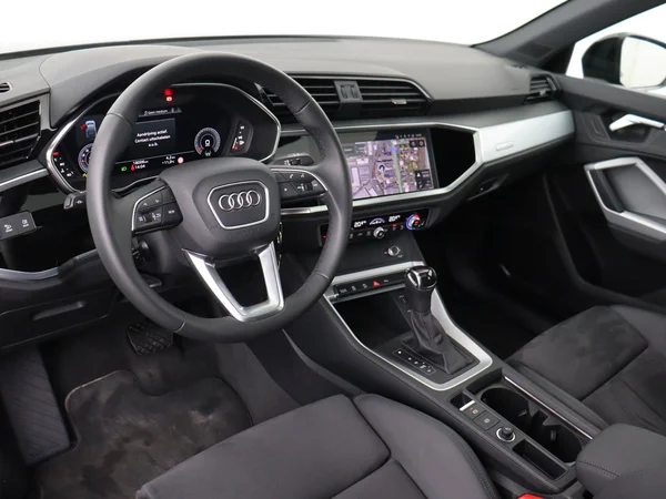 AUDI Q3 Sportback (2025) — foto 19 van 19