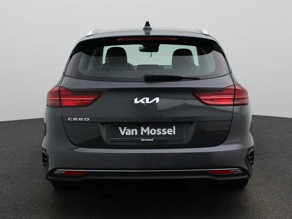 Kia Ceed Sportswagon (2023) — foto 37 van 41