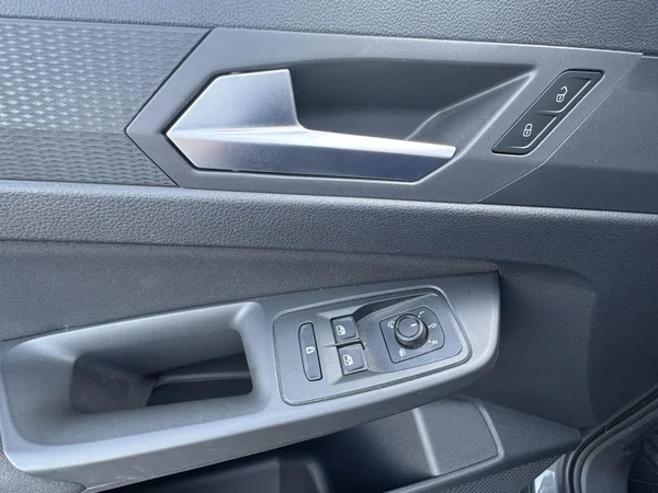 Ford Tourneo Connect (2025) — foto 7 van 24