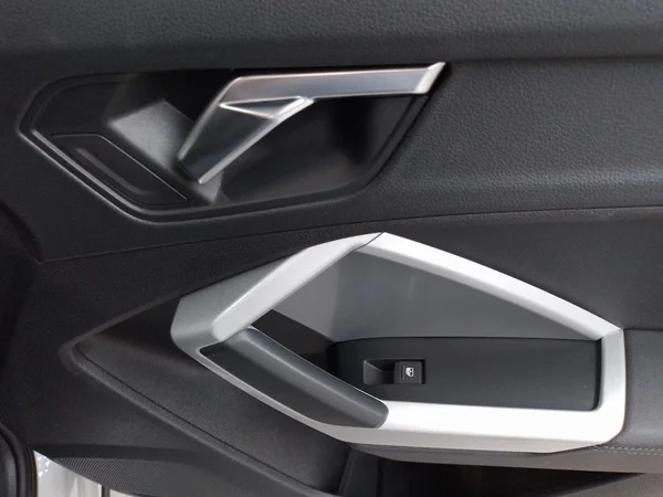 AUDI Q3 Sportback PHEV (2022) — foto 9 van 23