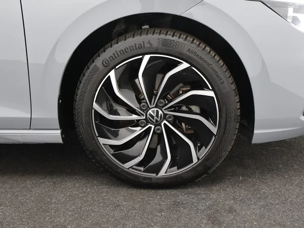 Volkswagen Golf (2024) — foto 29 van 29
