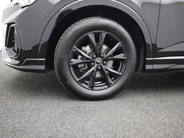 AUDI Q3 Sportback (2021) — foto 5 van 23